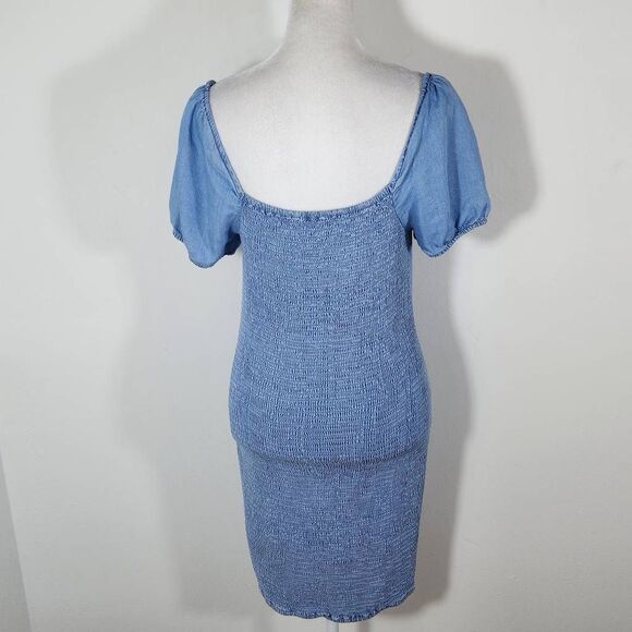 Love Tree Blue Chambray Mini Bodycon Dress Size Medium Blue Bodycon Denim Dress - Picture 5 of 10